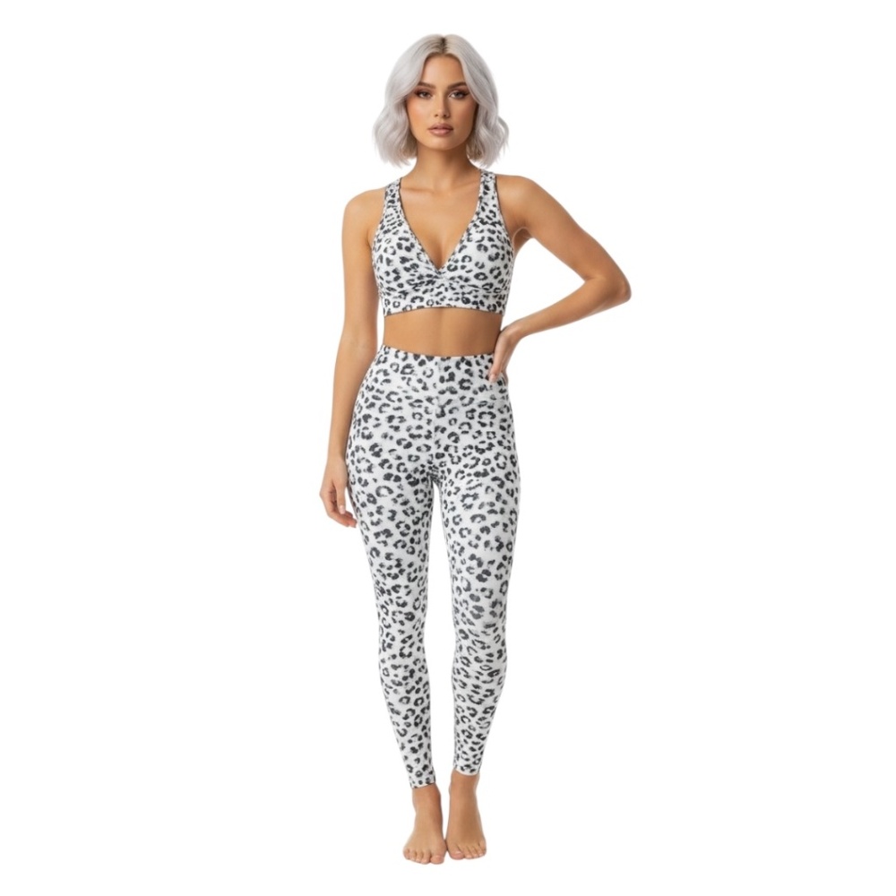 NEW VARLEY Snow Leopard 2 PC Sports Bra and Leggings Yoga SET SIZE XS/S